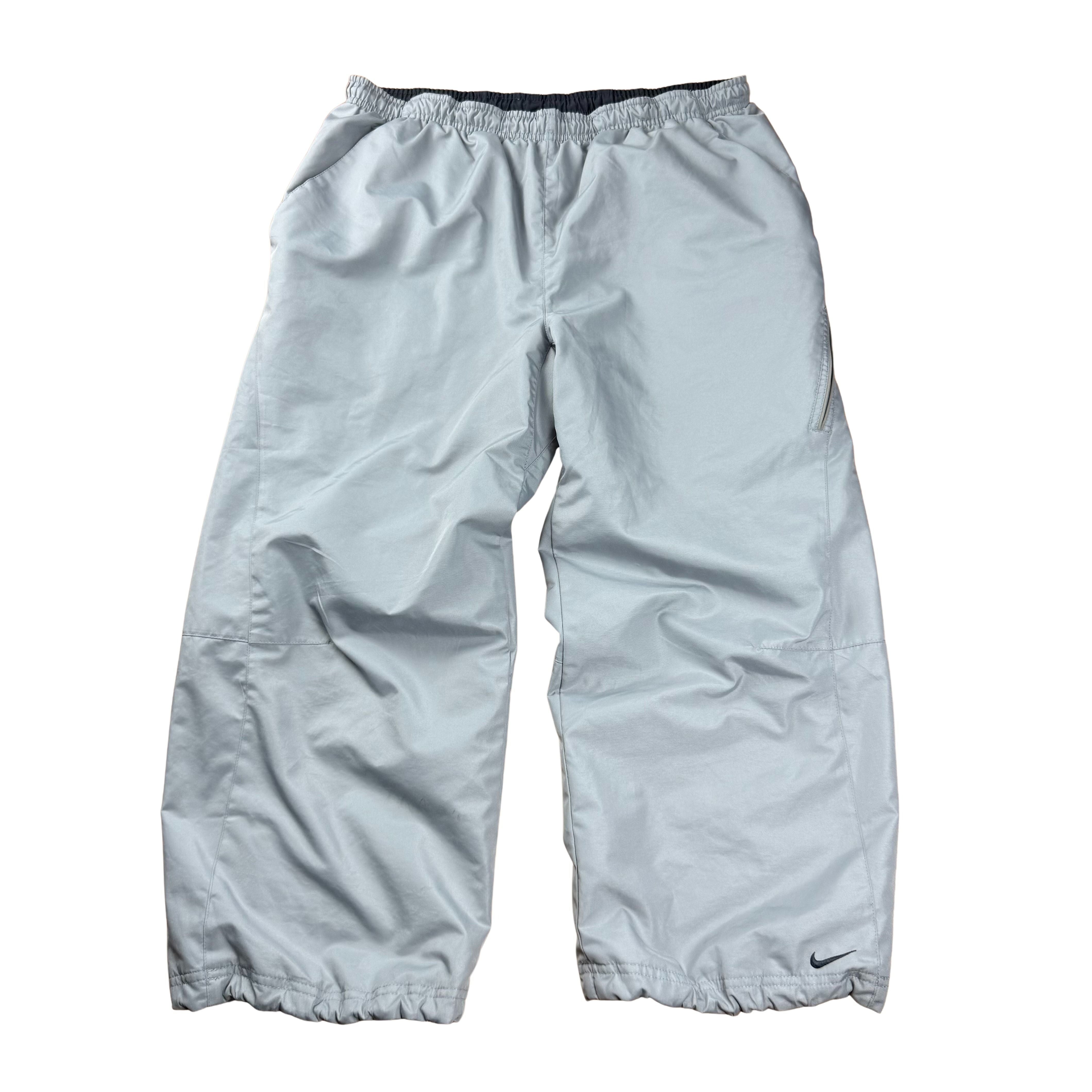 Vintage Nike 3/4 Baggy Shorts - L