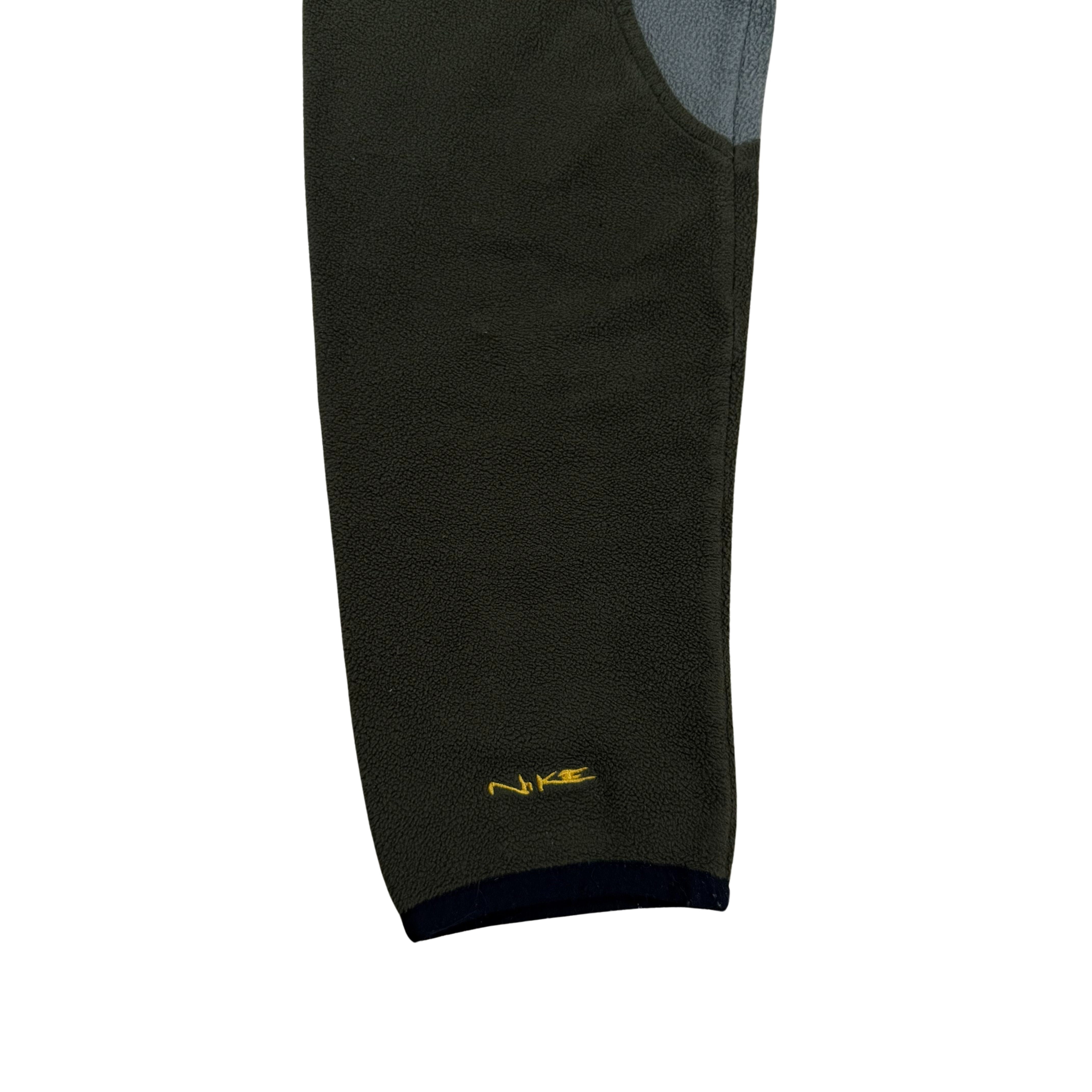 Vintage Y2K Nike Fleece Sweatshirt Rare - M