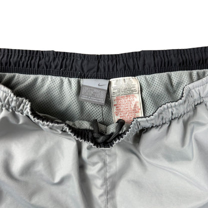 Vintage Nike 3/4 Baggy Shorts  - L